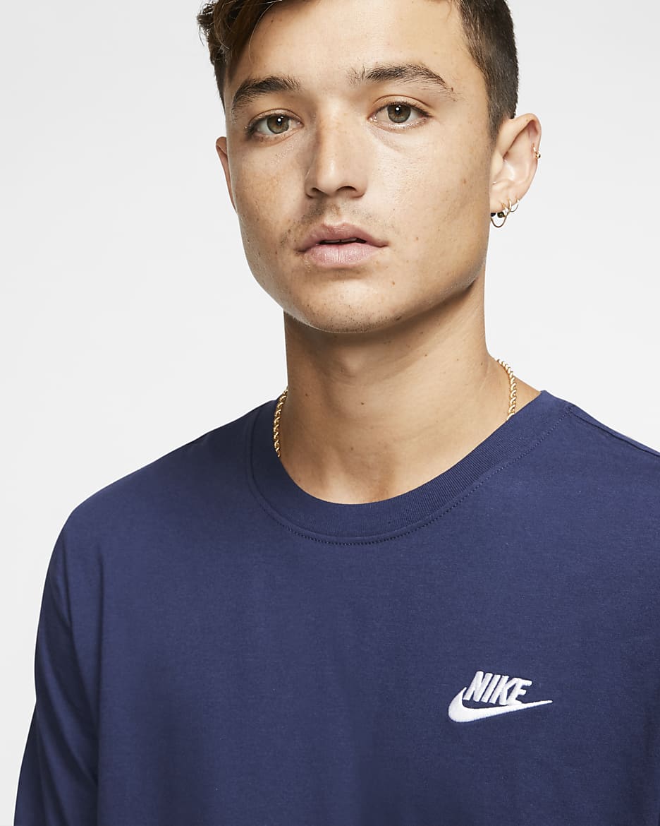 T-shirt Nike Sportswear Club pour Homme - Midnight Navy/Blanc