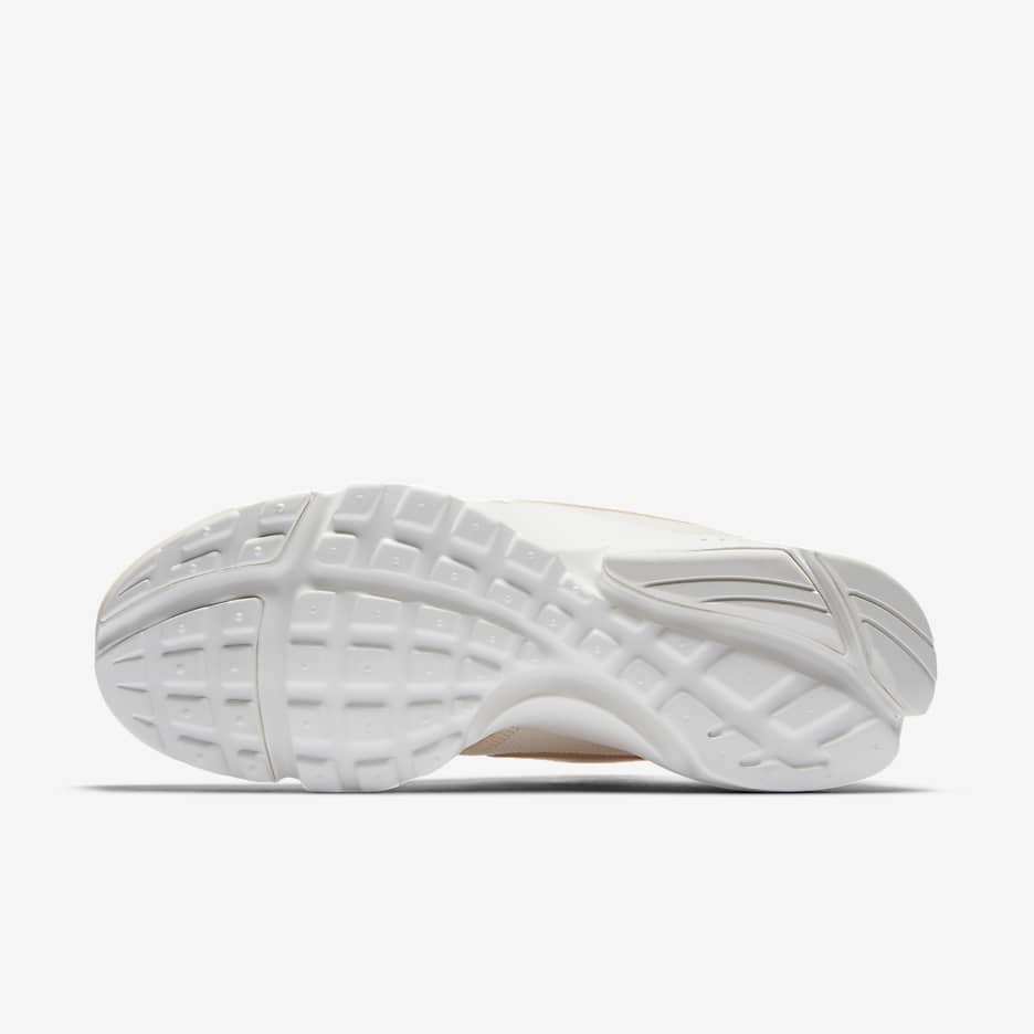 womens white presto fly
