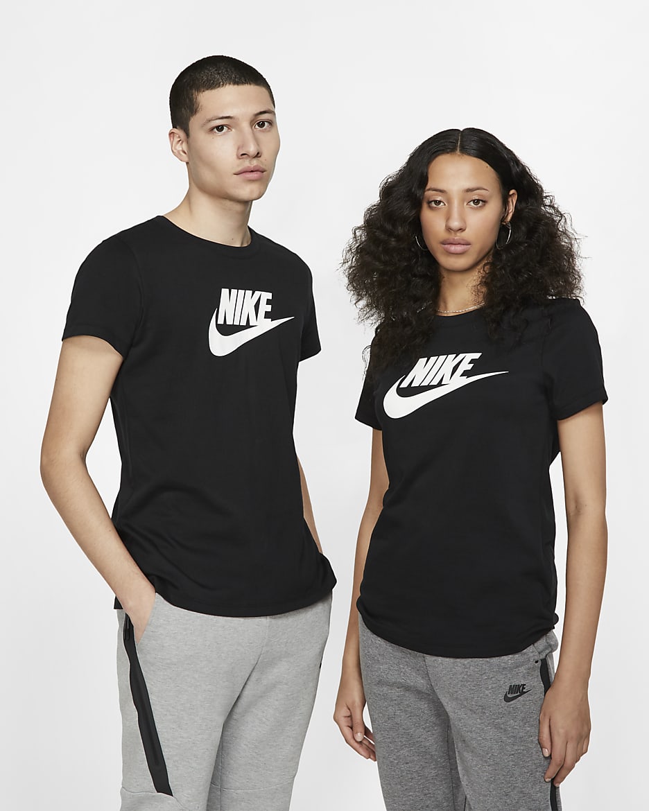 T-shirt Nike Sportswear Essential - Svart/Vit