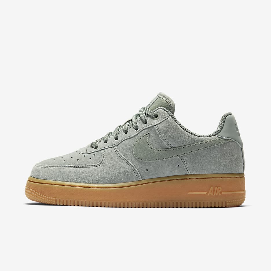 Nike Air Force 1 '07 SE Women's Shoes - Mica Green/Gum Light Brown/Light Silver/Mica Green