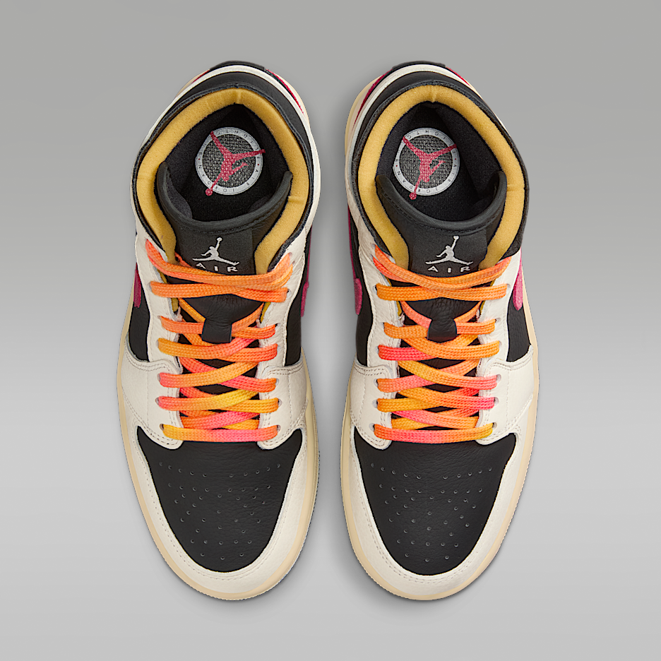 Мужские кроссовки Jordan Air Jordan 1 Mid SE Edge Women's Shoes — фото 4