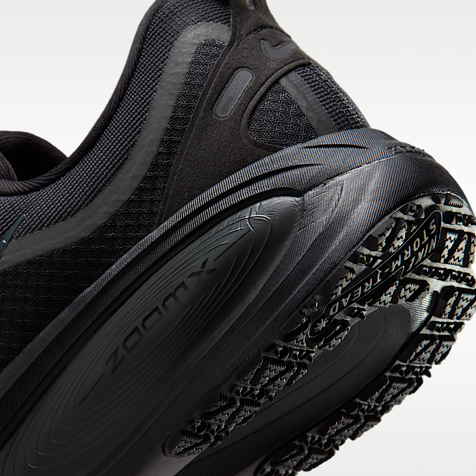 Мужские кроссовки Nike Vomero 18 GORE-TEX Men's Waterproof Road Running Shoes with Reflective Accents — фото 8
