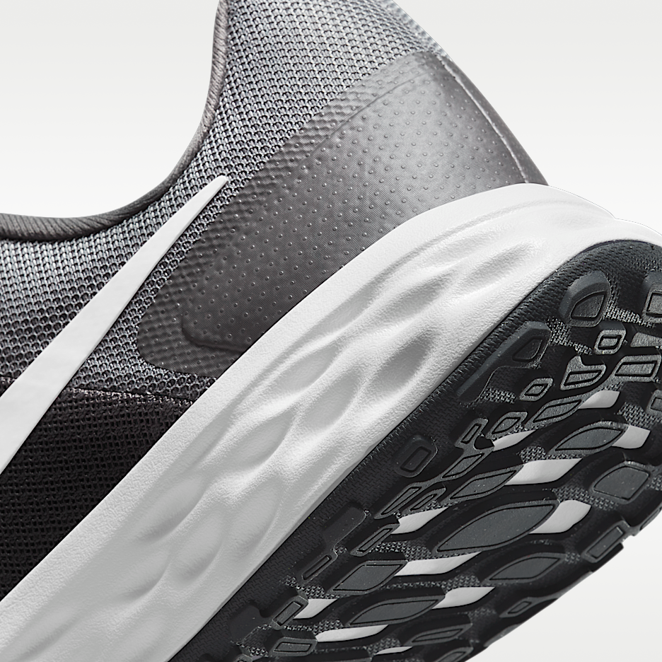 Мужские кроссовки Nike Revolution 6 Men's Road Running Shoes — фото 8