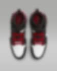 Air Jordan 1 Hi FlyEase Men's Shoes.