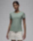 Low Resolution Jordan Essentials T-shirt met korte mouwen en aansluitende pasvorm voor dames