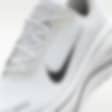 Low Resolution Nike Vomero Plus By You personalisierbarer Straßenlaufschuh (Herren)