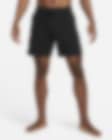 Low Resolution Shorts sin forro Dri-FIT de 18 cm para hombre Nike Yoga