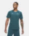 Low Resolution Мужская теннисная футболка с коротким рукавом NikeCourt AeroReact Rafa Slam
