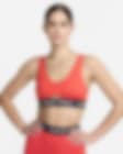 Low Resolution Nike Pro Indy Plunge közepes tartást adó, párnázott női sportmelltartó