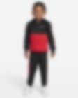 Low Resolution Nike Therma Toddler Hoodie and Pants Set