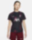 Low Resolution Liverpool FC Academy Pro Camiseta de fútbol de manga corta para antes del partido Nike Dri-FIT - Mujer