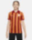 Low Resolution Koszulka piłkarska z krótkim rękawem dla dużych dzieci Nike Dri-FIT Galatasaray Stadium 2023/24 (wersja trzecia)