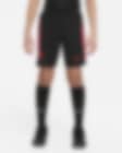 Low Resolution Liverpool FC Strike Nike Dri-FIT Fußball-Shorts für jüngere Kinder