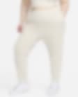 Low Resolution Γυναικείο ψηλόμεσο παντελόνι φόρμας σε στενή γραμμή από ύφασμα French Terry Nike Sportswear Chill Terry (μεγάλα μεγέθη)