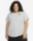 Low Resolution Nike Sportswear Club Essentials T-shirt voor dames (Plus Size)