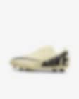 Low Resolution Ποδοσφαιρικά παπούτσια χαμηλού προφίλ για διαφορετικές επιφάνειες Nike Jr. Mercurial Vapor 15 Club για μικρά/μεγάλα παιδιά