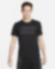 Low Resolution Nike Dri-FIT Men's Graphic Training T-Shirt