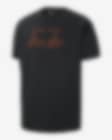 New York Knicks Courtside Men's Nike NBA Max90 T-Shirt.