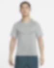 Low Resolution Nike Dri-FIT ADV TechKnit Ultra 男款短袖跑步上衣