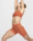Low Resolution Calções tipo ciclista de 13 cm com cintura subida e suporte ligeiro Nike Zenvy para mulher