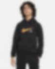 Low Resolution Flísová mikina Nike Sportswear s kapucí a grafickým motivem pro větší děti (chlapce)