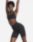 Low Resolution Shorts da ciclista 20 cm a vita media e sostegno leggero Nike Zenvy – Donna