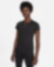Low Resolution Kortärmad tröja med smal passform Nike Dri-FIT One för kvinnor
