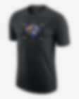 New York Knicks Men's Nike NBA T-Shirt.