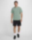 Camisola versátil de manga curta Dri-FIT UV Nike Hyverse para homem. Nike PT