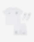 Low Resolution England 2022 Home Baby/Toddler Nike Football Kit
