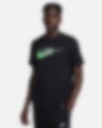 Low Resolution Liverpool FC Swoosh Nike T-Shirt für Herren