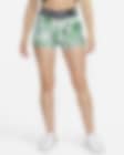 Low Resolution Nike-shorts med heldækkende print og mellemhøj talje til kvinder