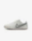Low Resolution Nike Jr. Tiempo Pearl Legend 10 Academy Little/Big Kids' IC Soccer Shoes