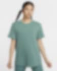 Low Resolution Nike One Relaxed Women's Dri-FIT Short-Sleeve Top