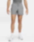 Low Resolution Shorts versátiles Dri-FIT de 13 cm sin forro para hombre Nike Form