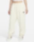 Low Resolution Overdimensionerede Nike Sportswear Club Fleece-sweatpants med mellemhøj talje til kvinder