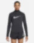 Low Resolution Γυναικεία ενδιάμεση μπλούζα Dri-FIT με φερμουάρ στο 1/4 του μήκους Nike Swoosh