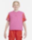 Low Resolution Nike Sportswear T-shirt met recht design voor meisjes