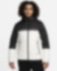 Low Resolution Nike Sportswear Repeat Herrenjacke mit Synthetikfüllung