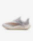 Low Resolution Γυναικεία παπούτσια για τρέξιμο σε δρόμο με εύκολη εφαρμογή/αφαίρεση Nike Air Zoom Pegasus FlyEase