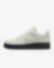 Low Resolution Nike Air Force 1 '07 LV8 Zapatillas - Hombre