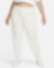 Low Resolution Nike Sportswear Club Fleece Women's Mid-Rise Oversized Sweatpants (Plus Size)