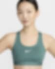 Low Resolution สปอร์ตบราผู้หญิงเสริมฟองน้ำ Nike Swoosh Medium Support