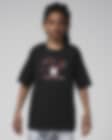Low Resolution T-shirt dla dużych dzieci (chłopców) Max90 Nike NBA Chicago Bulls Courtside Statement Edition