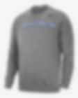 Low Resolution North Carolina Club Fleece Men's Nike College Sweatshirt