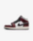 Low Resolution Air Jordan 1 Mid SE Older Kids' Shoes