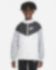 Low Resolution Kurtka z kapturem o luźnym kroju do bioder dla dużych dzieci (chłopców) Nike Sportswear Windrunner
