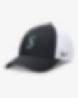 Low Resolution Seattle Mariners Evergreen Club Men's Nike MLB Trucker Adjustable Hat