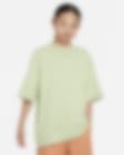 Low Resolution Nike Sportswear Premium Essentials Big Kids' (Girls') Oversized T-Shirt