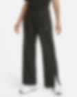 Low Resolution Pants con dobladillo abierto de tejido Fleece de cintura alta para mujer Nike Sportswear Everyday Modern